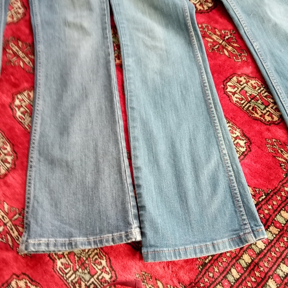 Denim Curve Levi's - Picture 3 of 4